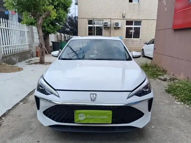 Roewe i5 — Фото автомобиля 2