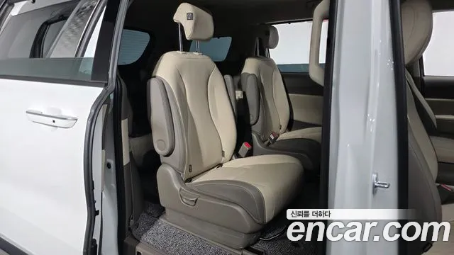 Kia Canival Новый Carnival 4 поколение Дизель 9 мест Noblesse — Фото автомобиля 9