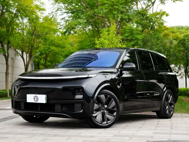 Фотография автомобиля — Li Auto L9