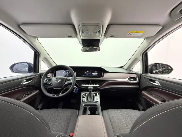 GAC Trumpchi M6 — Фото автомобиля 14