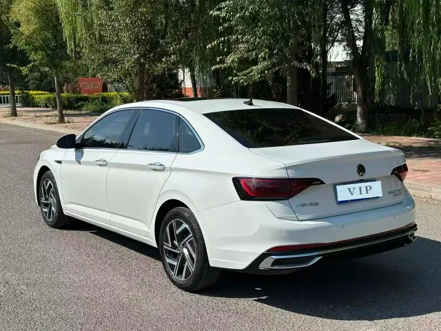 Volkswagen Sagitar — Фото автомобиля 4
