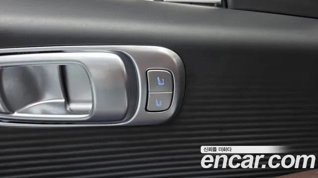 Hyundai Ioniq 6 — Фото автомобиля 24
