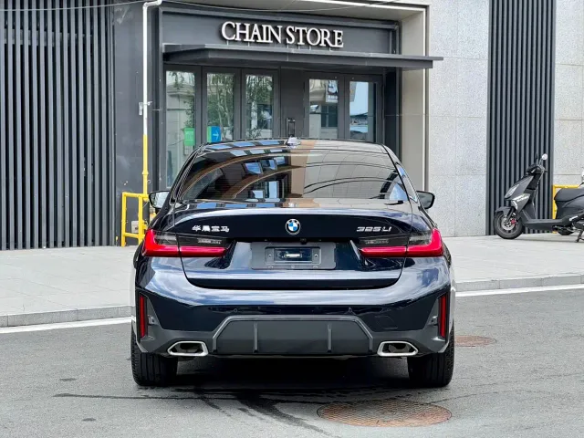 BMW 3 Series — Фото автомобиля 6