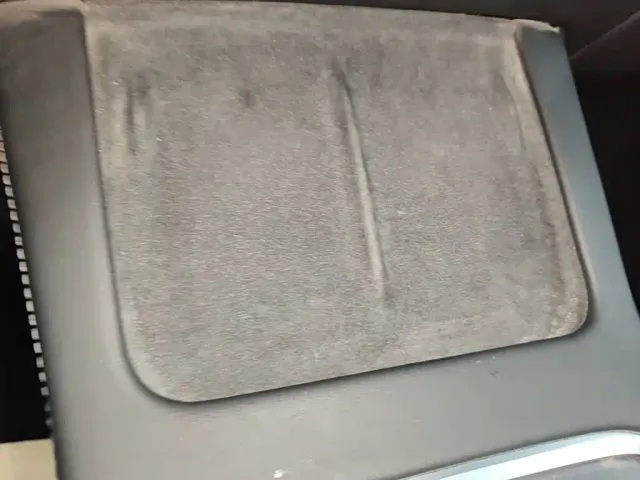 Tesla Model Y — Фото автомобиля 8