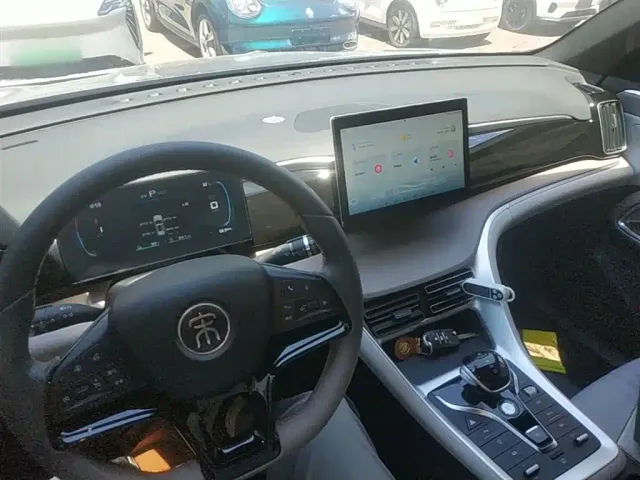 BYD Song Pro — Фото автомобиля 9