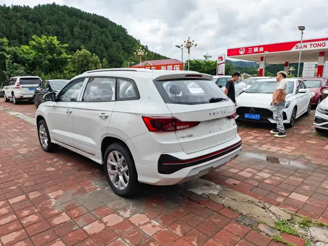 Jetta VS7 — Фото автомобиля 7