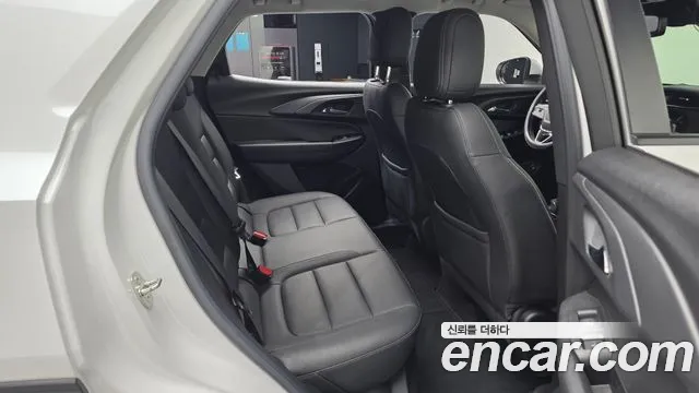 Chevrolet Trailblazer — Фото автомобиля 16