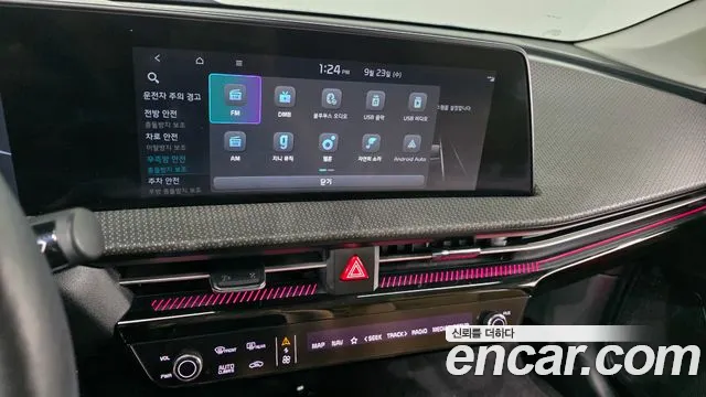 Kia EV6 — Фото автомобиля 14