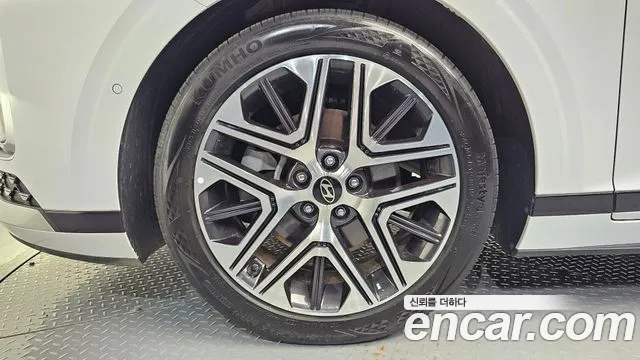 Hyundai Grandeur GN7 — Фото автомобиля 5