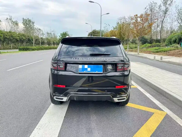 Land Rover Discovery Sport — Фото автомобиля 6