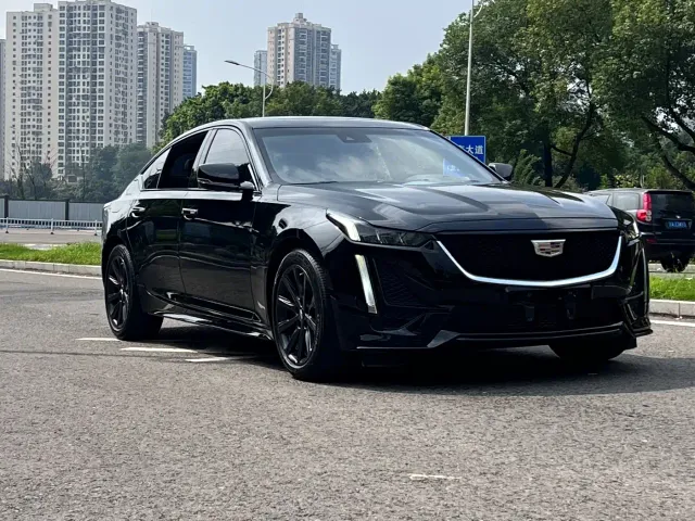 Cadillac CT5 — Фото автомобиля 3