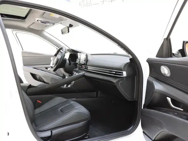 Hyundai Elantra — Фото автомобиля 8