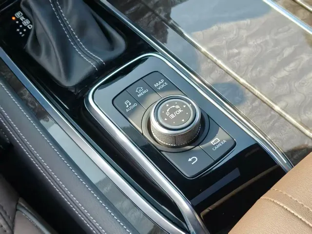 Nissan Patrol — Фото автомобиля 17