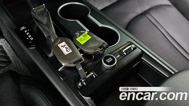 Kia K5 Новый K5 3 поколение 2.0 LPi(Для проката) — Фото автомобиля 16