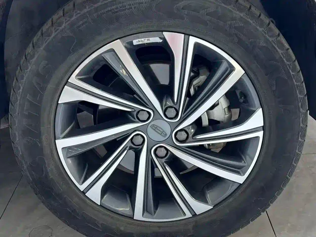 Geely Vision X6 — Фото автомобиля 16