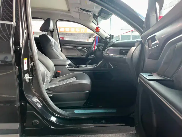 Haval H6 — Фото автомобиля 18