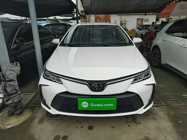 Toyota Corolla — Фото автомобиля 2