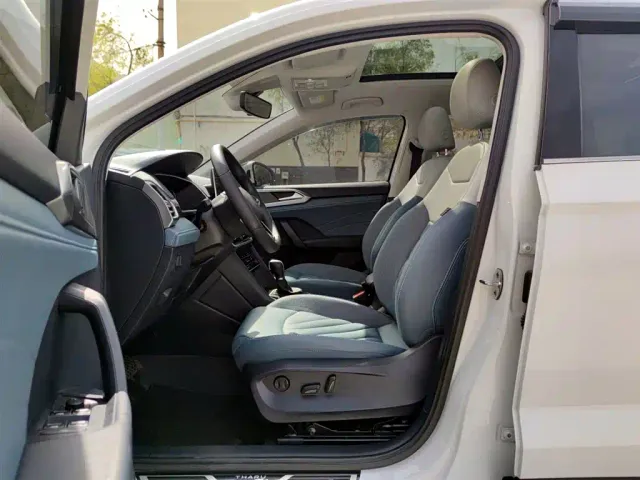 Volkswagen Tharu — Фото автомобиля 7