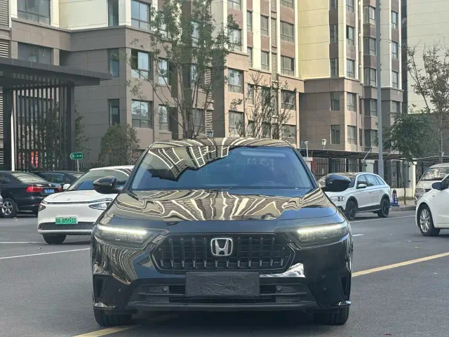 Honda Inspire — Фото автомобиля 2