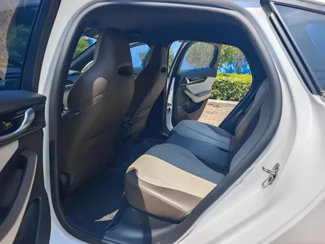 BYD Qin PLUS — Фото автомобиля 12