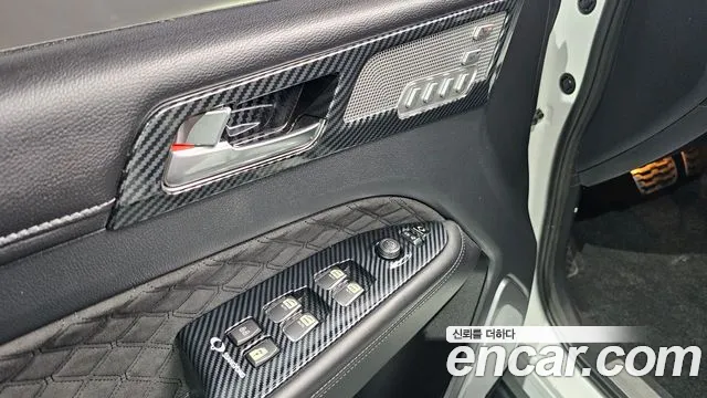 KG_Mobility_Ssangyong Rexton All Rexton Дизель 2.2 4WD — Фото автомобиля 26