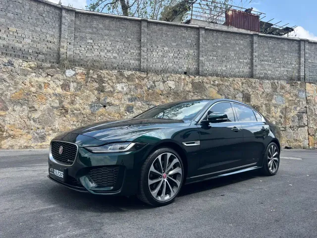 Фотография автомобиля — Jaguar XEL