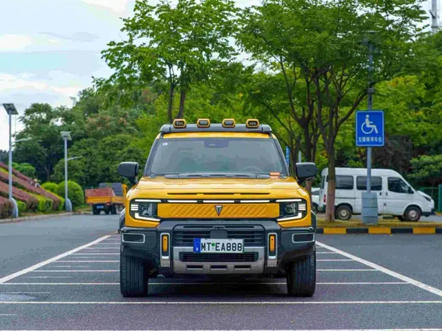 Deepal G318 — Фото автомобиля 2