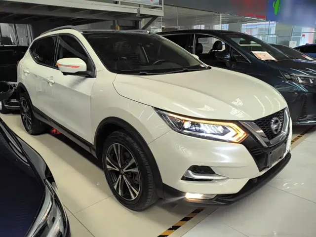 Nissan Qashqai — Фото автомобиля 6