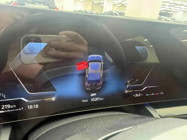 BMW 5 Series — Фото автомобиля 12