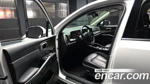 Kia Sorento Новый Sorento 4 поколение Бензин 2.5T 2WD — Фото автомобиля 10