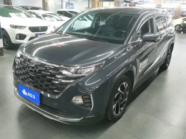 Фотография автомобиля — Hyundai Custo