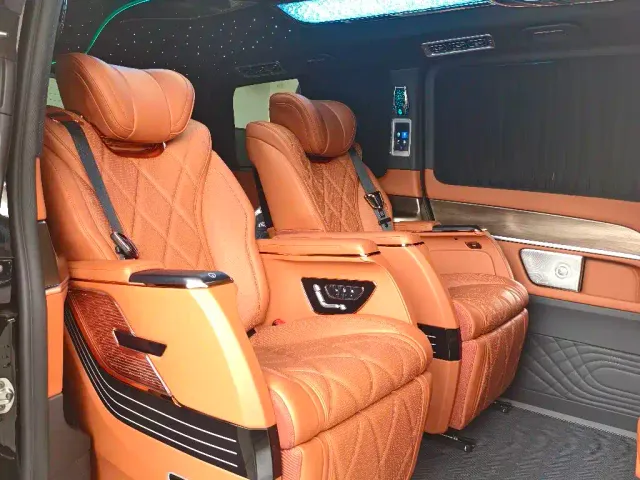 Mercedes-Benz V-Class — Фото автомобиля 6