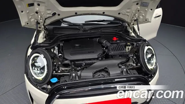 Mini Cooper Cooper 5 дверей Classic — Фото автомобиля 6