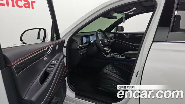 Genesis GV80 — Фото автомобиля 10