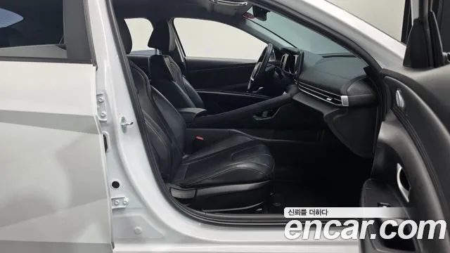 Hyundai AVANTE Smart — Фото автомобиля 26