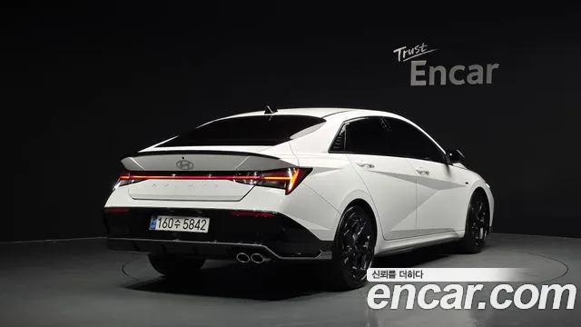 Фотография автомобиля — Hyundai Avante CN7