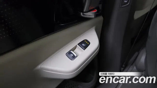 Kia Carnival 4th Gen — Фото автомобиля 24