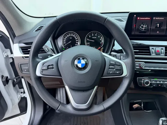 BMW X1 — Фото автомобиля 11