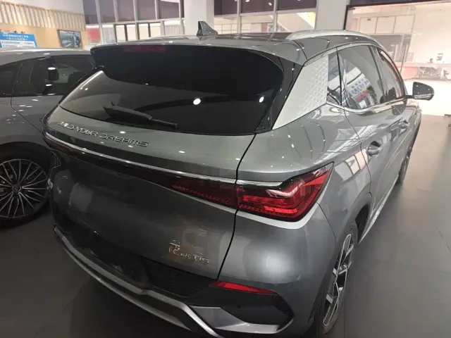 BYD Yuan PLUS — Фото автомобиля 6