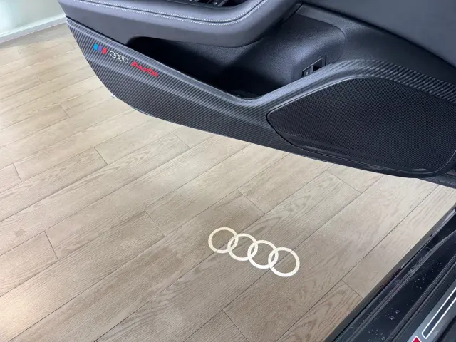 Audi A4L — Фото автомобиля 12