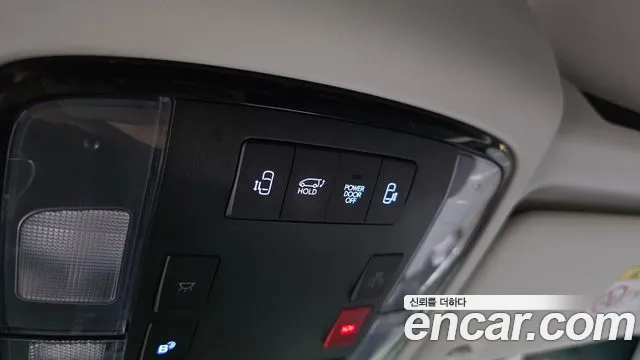 Hyundai Staria — Фото автомобиля 25