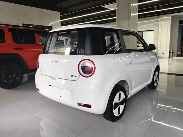 Changan Lumin — Фото автомобиля 6