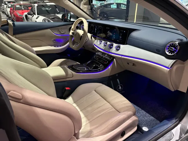 Mercedes-Benz E-Class — Фото автомобиля 10