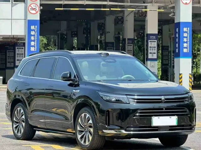 Aito M7 — Фото автомобиля 3