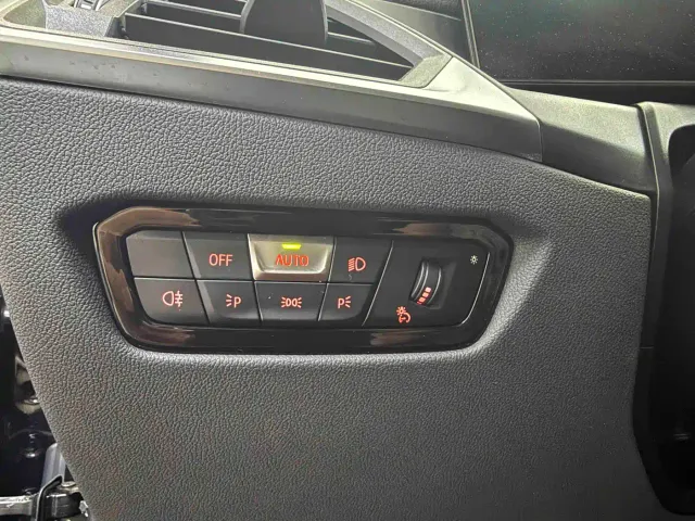 BMW 3 Series — Фото автомобиля 11