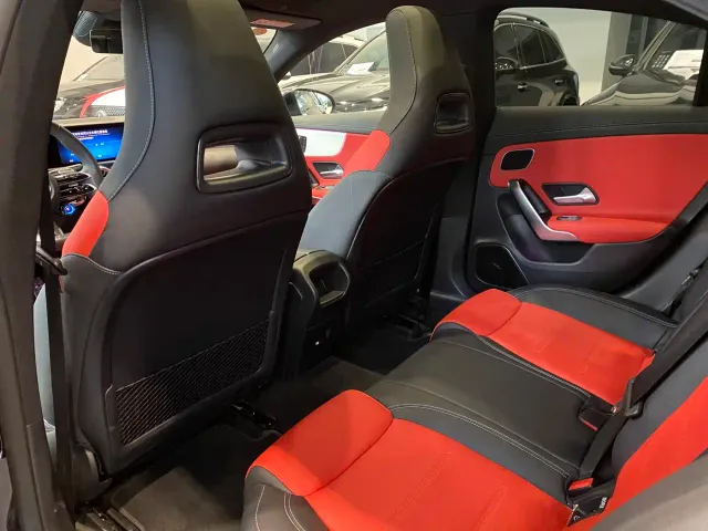 Mercedes-Benz CLA-Class AMG — Фото автомобиля 9