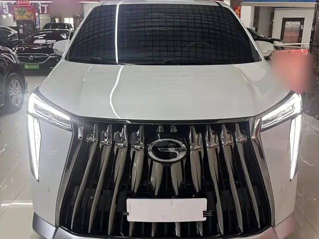 GAC Trumpchi M8 — Фото автомобиля 5