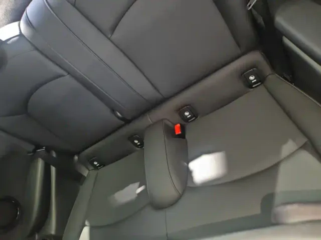 MINI Hatch — Фото автомобиля 16