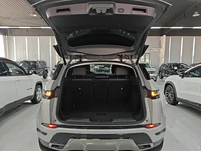 Land Rover Range Rover Evoque — Фото автомобиля 18