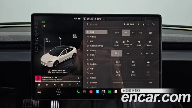 Tesla Model 3 — Фото автомобиля 23